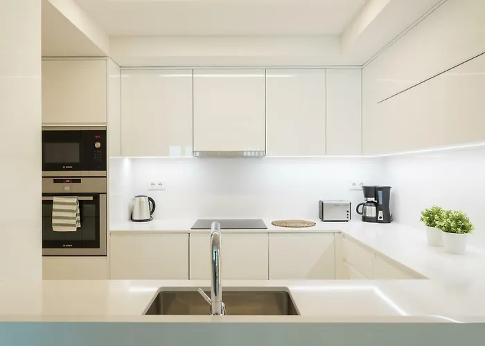 Flh Rato Spacious Appartement *