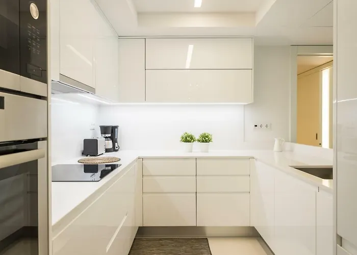 Flh Rato Spacious Appartement