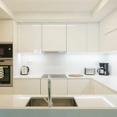 Flh Rato Spacious Daire *